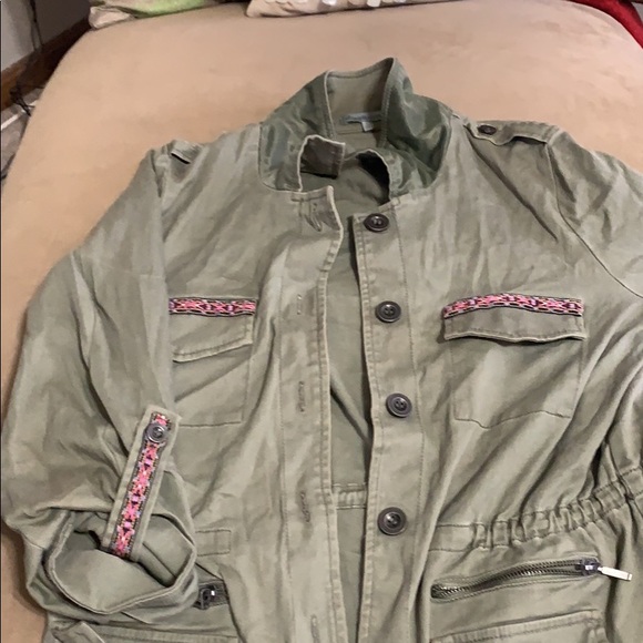 Jacket - Picture 1 of 2
